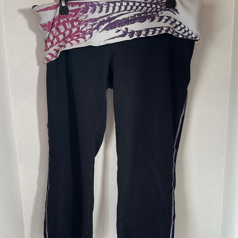 Express cropped Capri fold over legging yoga pants size large